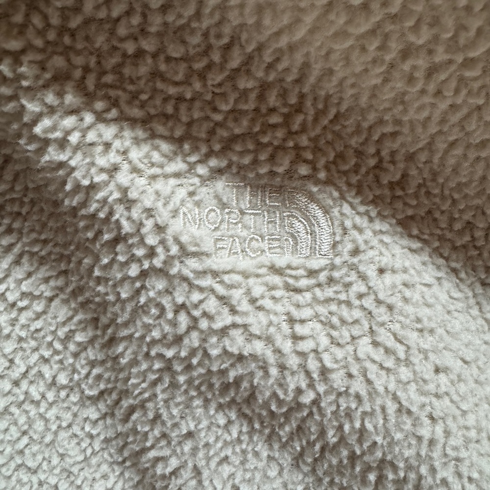 The North Face Sherpa Hoodie‎ - Picture 3 of 3